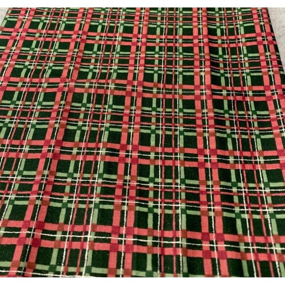 Vintage Concord Fabrics Plaid Cotton Fat Quarter 18x22 Red & Green Print Sewing - Picture 1 of 9